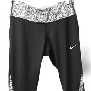 Nike capri tight
